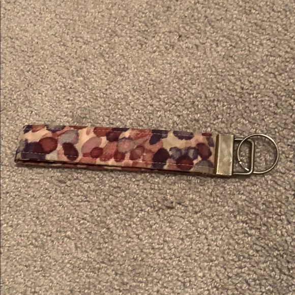 Keychain - Picture 2 of 2